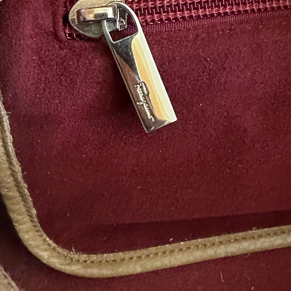 Salvatore Ferragamo Satchel Handbag Camel Light Tan - Picture 8 of 16